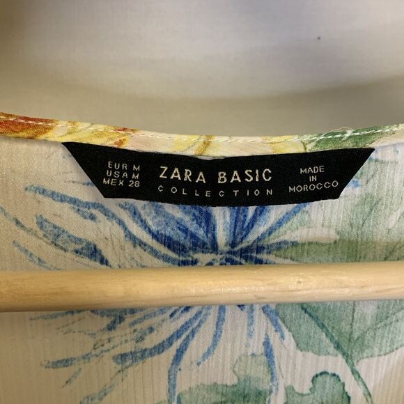 Zara Semi-Sheer Ivory Floral Lace Up Neckline Kimono Sleeve Peplum Top Size M - Picture 5 of 12